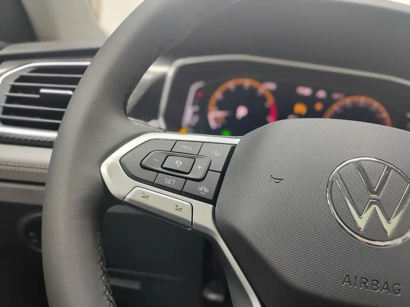 Volkswagen Tayron 2025 Shared Joy 300TSI фото 6