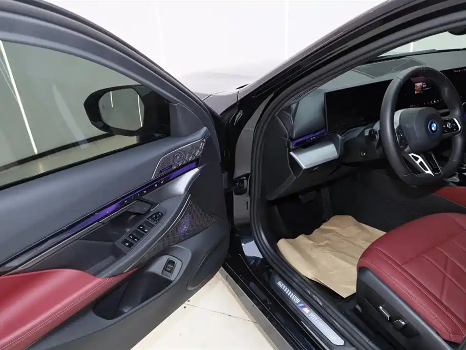 BMW i5 2024 eDrive 35L M Sport Package фото 27