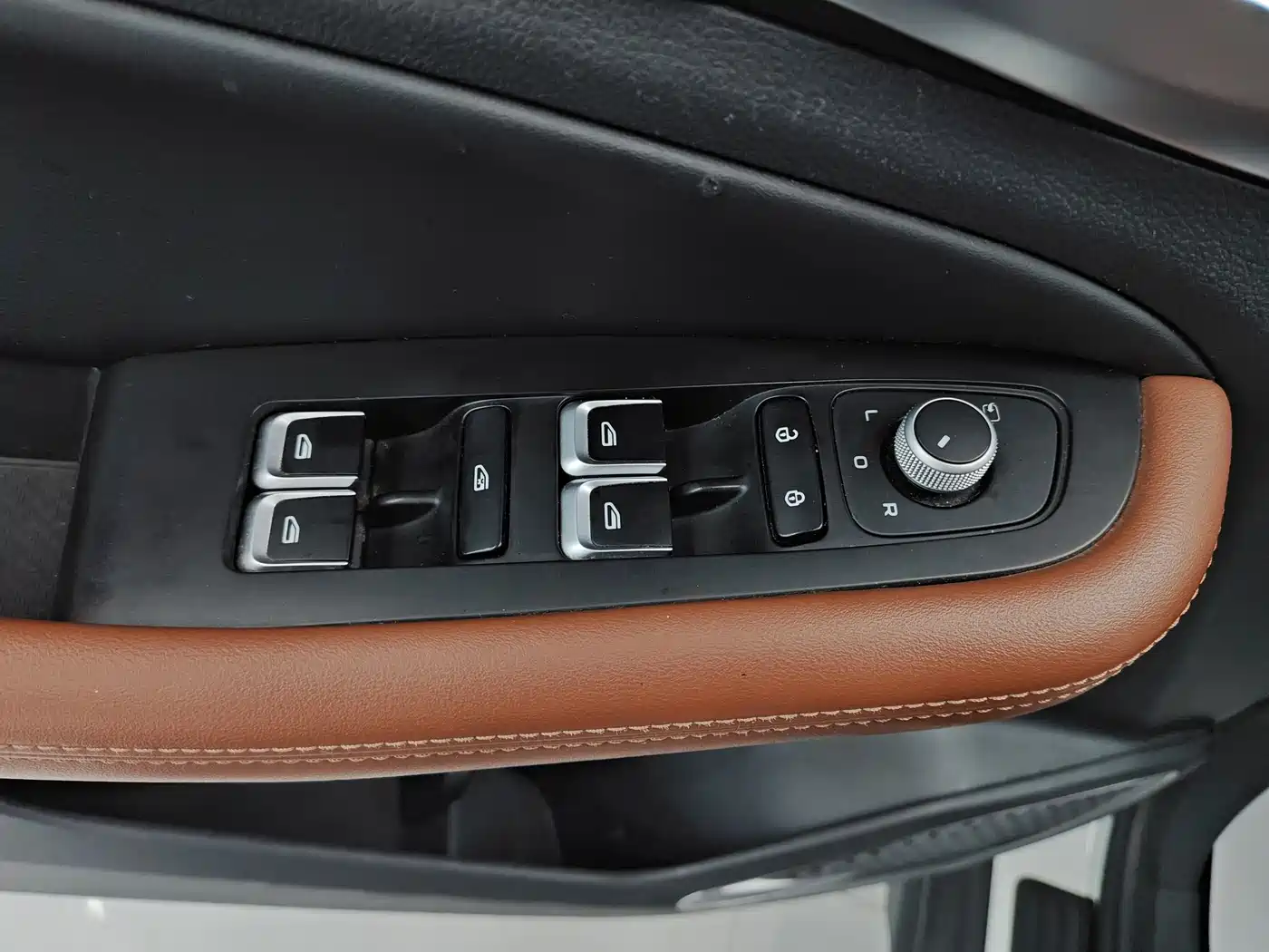 GEELY VISION X6