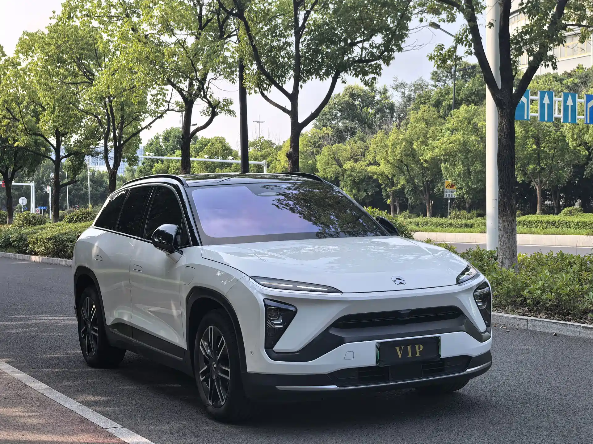 Фото 4 - NIO ES6
