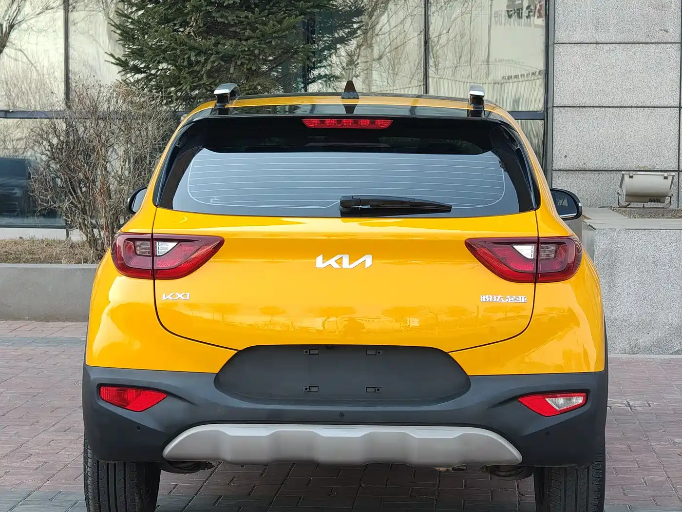 Kia KX1 2021 1.4L CVT Fun Sunroof Version фото 4