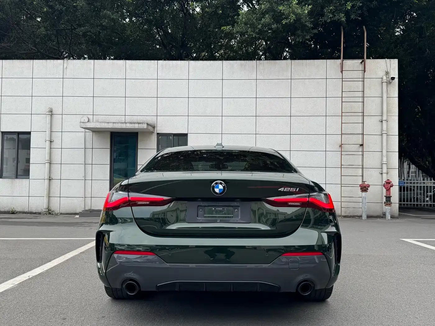 BMW 4 Series 2023 425i M Sport Shadowline Package фото 7