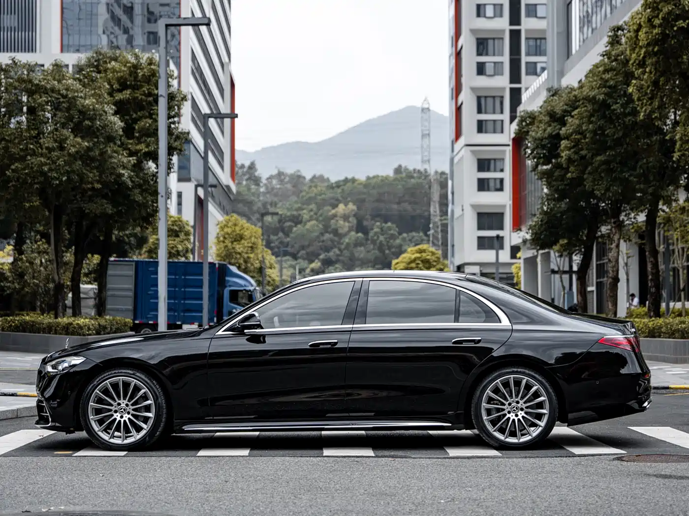 Mercedes-Benz S-Class 2023 Model S 450 L 4MATIC фото 4