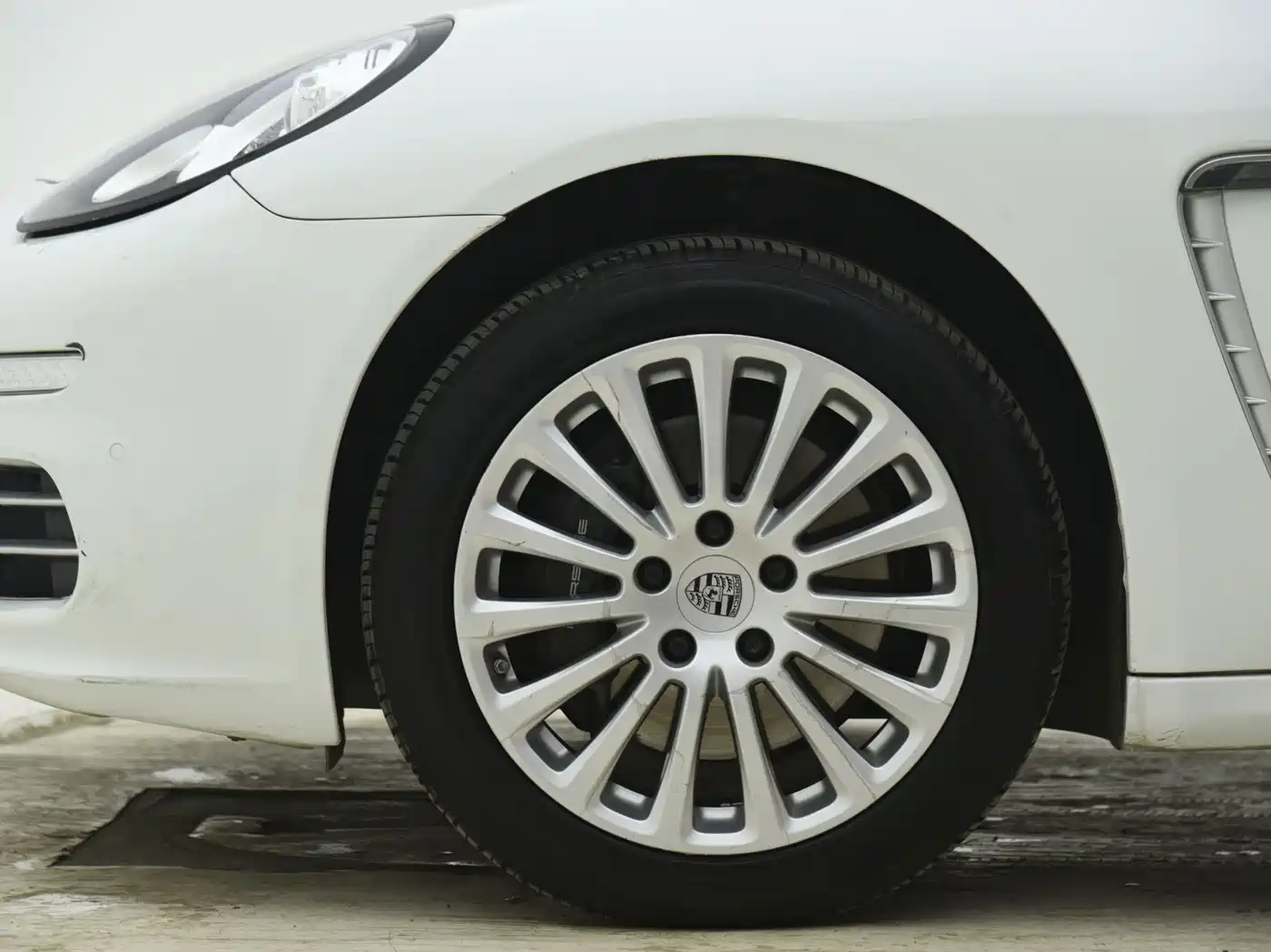 Porsche Panamera 2014 Panamera Executive 3.0T фото 8