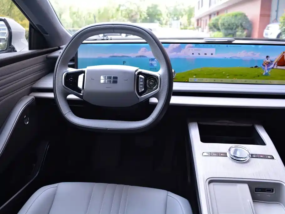 Geely Galaxy Galaxy E8 2024 2024 550km RWD PRO
