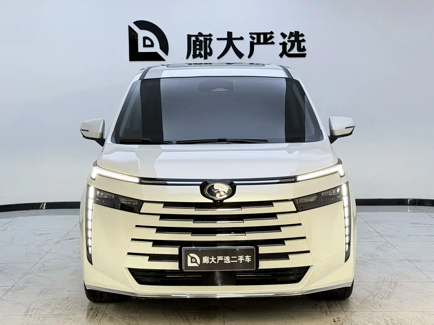 GAC TRUMPCHI E8