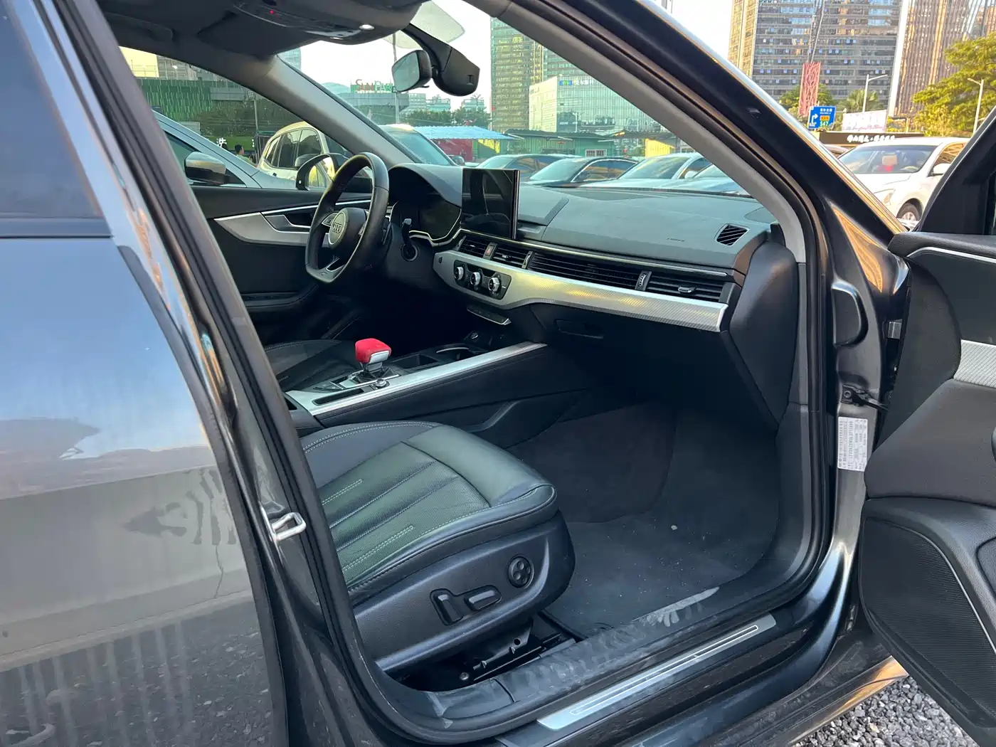 Audi A4L 2020 40 TFSI Luxury Dynamic фото 9