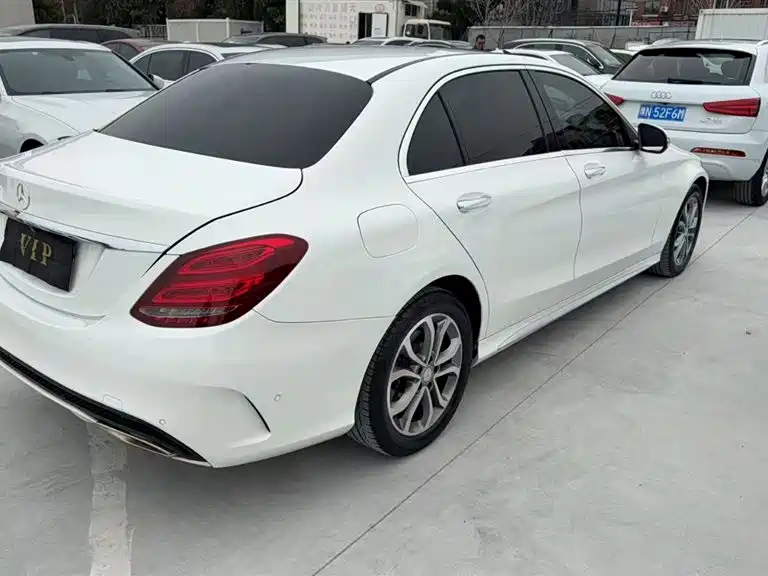 Mercedes-Benz C-Class 2015 Facelift C 180 L фото 5