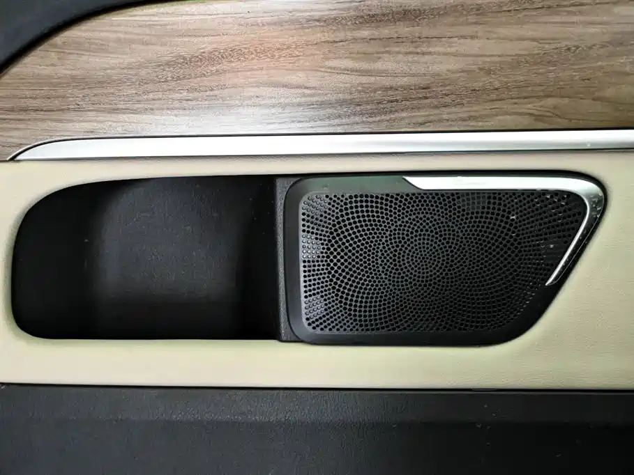 Mercedes-Benz V-Class 2021 V 260 Premium Edition фото 26