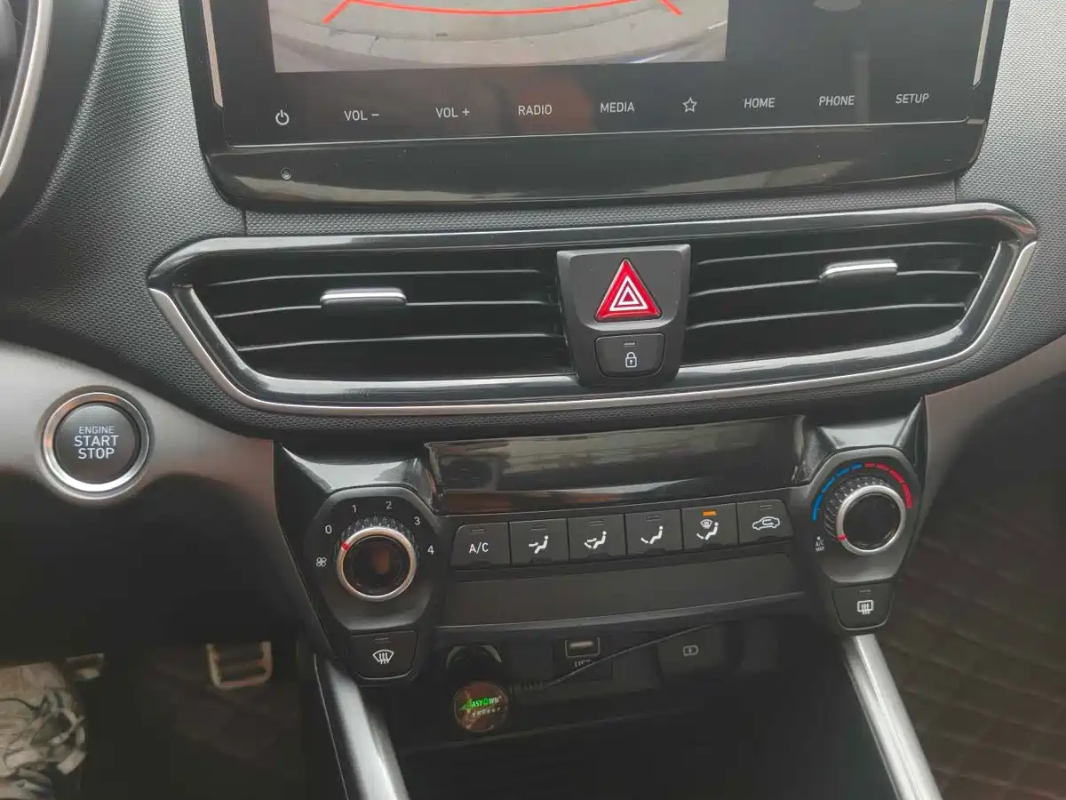 Hyundai Fista 2019 240TGDi Sport Edition China V фото 11