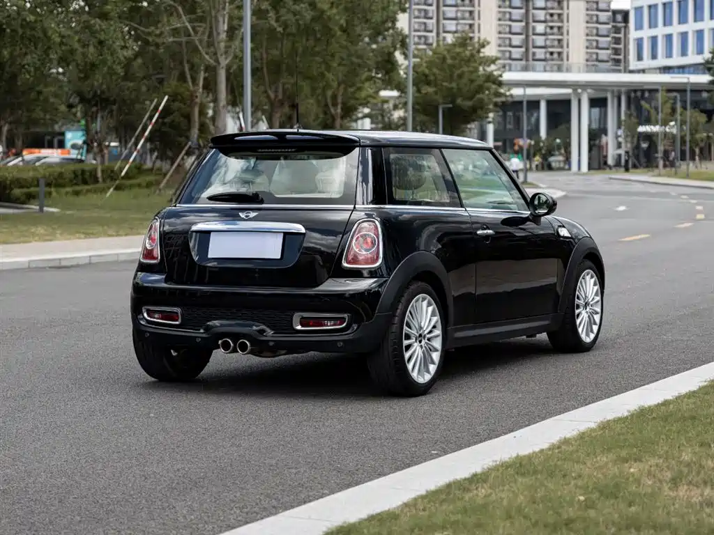 MINI 2012 1.6T GOODWOOD фото 4