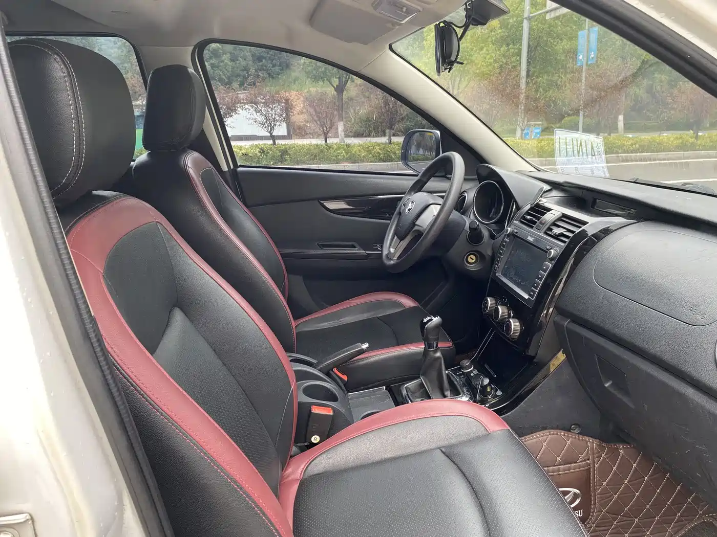 BAIC Huansu S3 2016 2016 1.5L Manual Comfort China IV