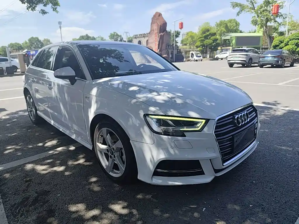 Фото 4 - Audi A3