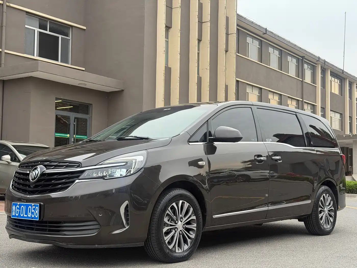 Buick GL8 2021 Land Business Class 652T Premium