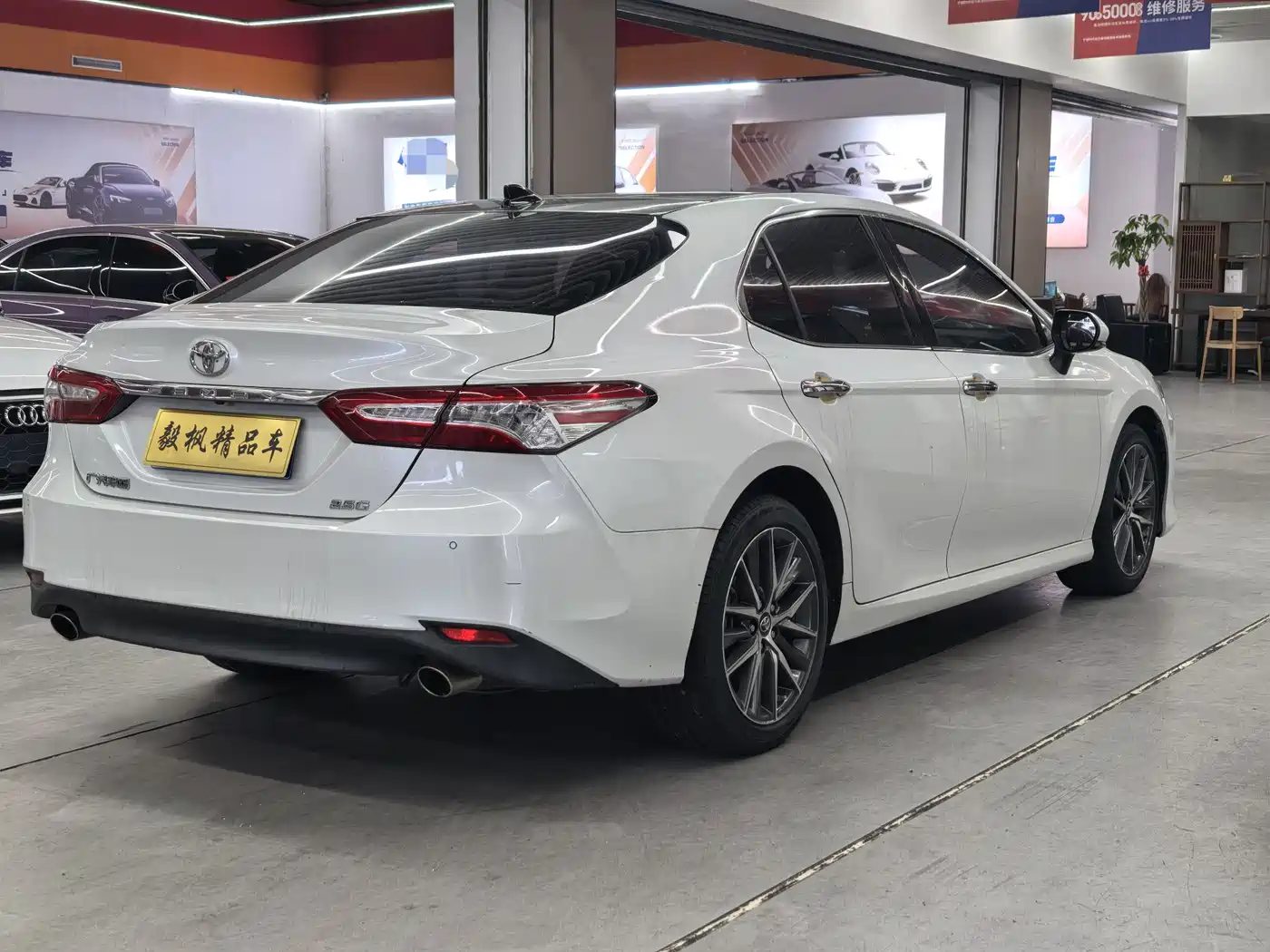 Toyota Camry 2021 2.5G Luxury Edition фото 7