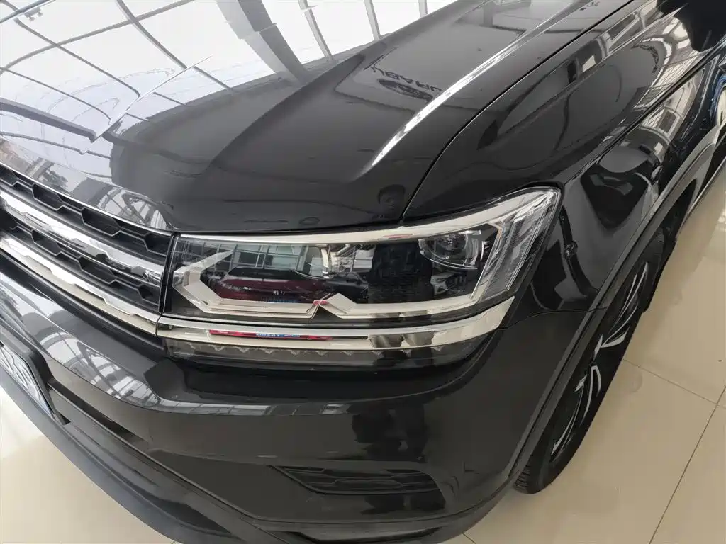 Volkswagen Tharu 2020 280TSI 2WD Luxury Edition China VI фото 24
