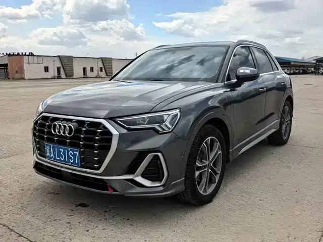 Audi Q3 2022 35 TFSI Fashion Dynamic