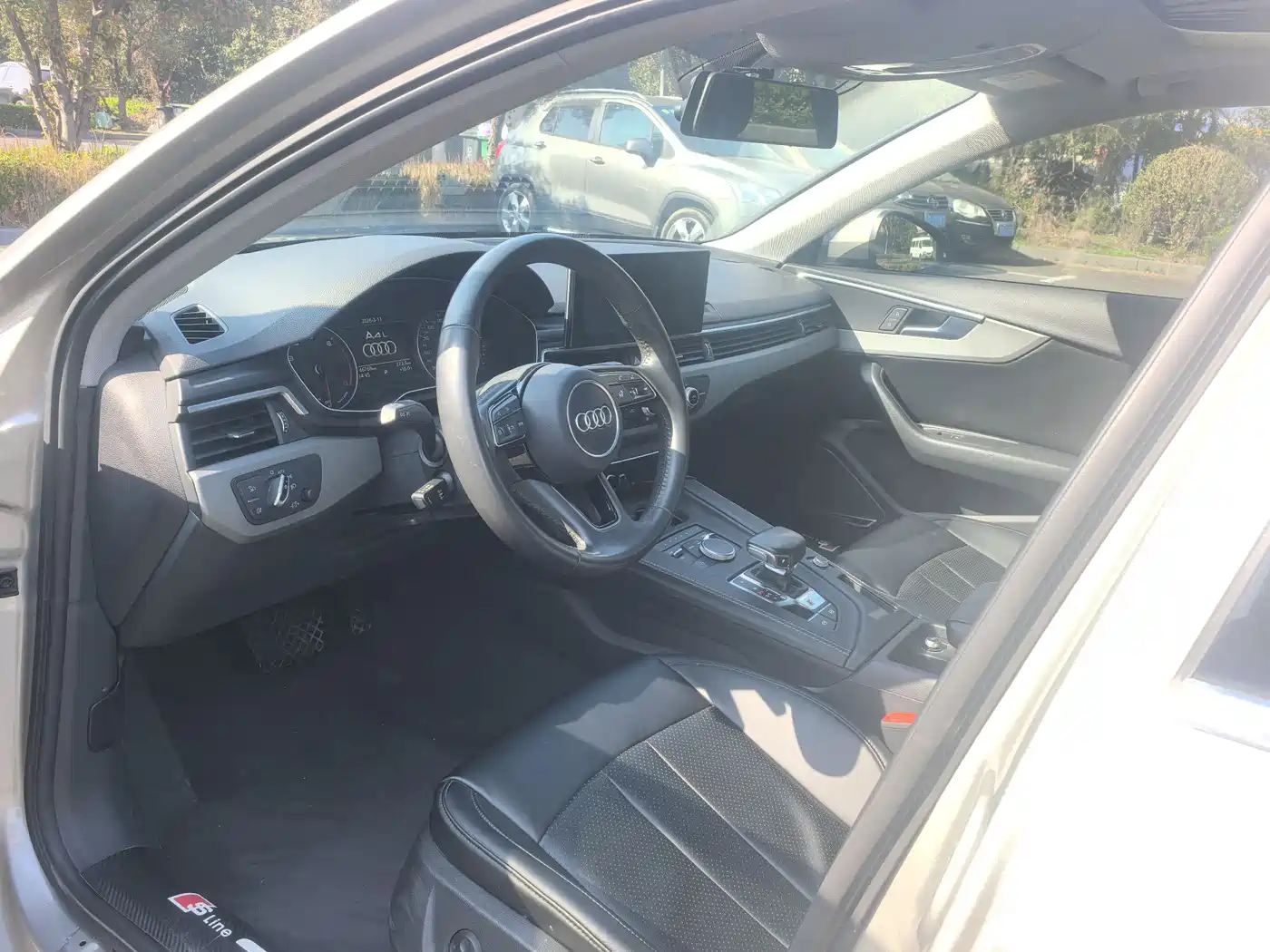 Audi A4L 2017 40 TFSI Progressive фото 4