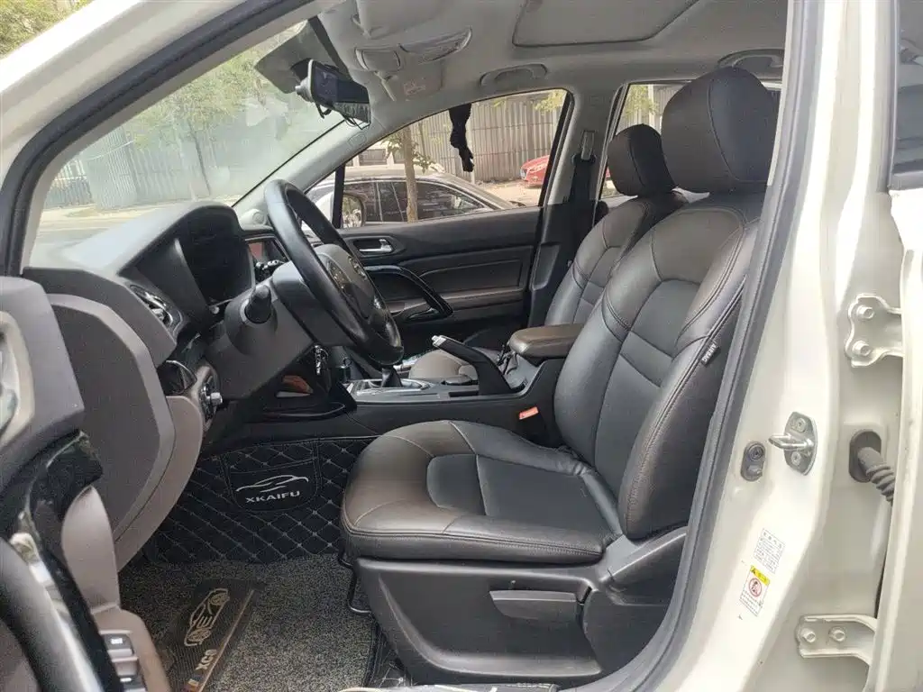 GAC Trumpchi Trumpchi GS4 2015 200T Manual Elite Edition фото 8