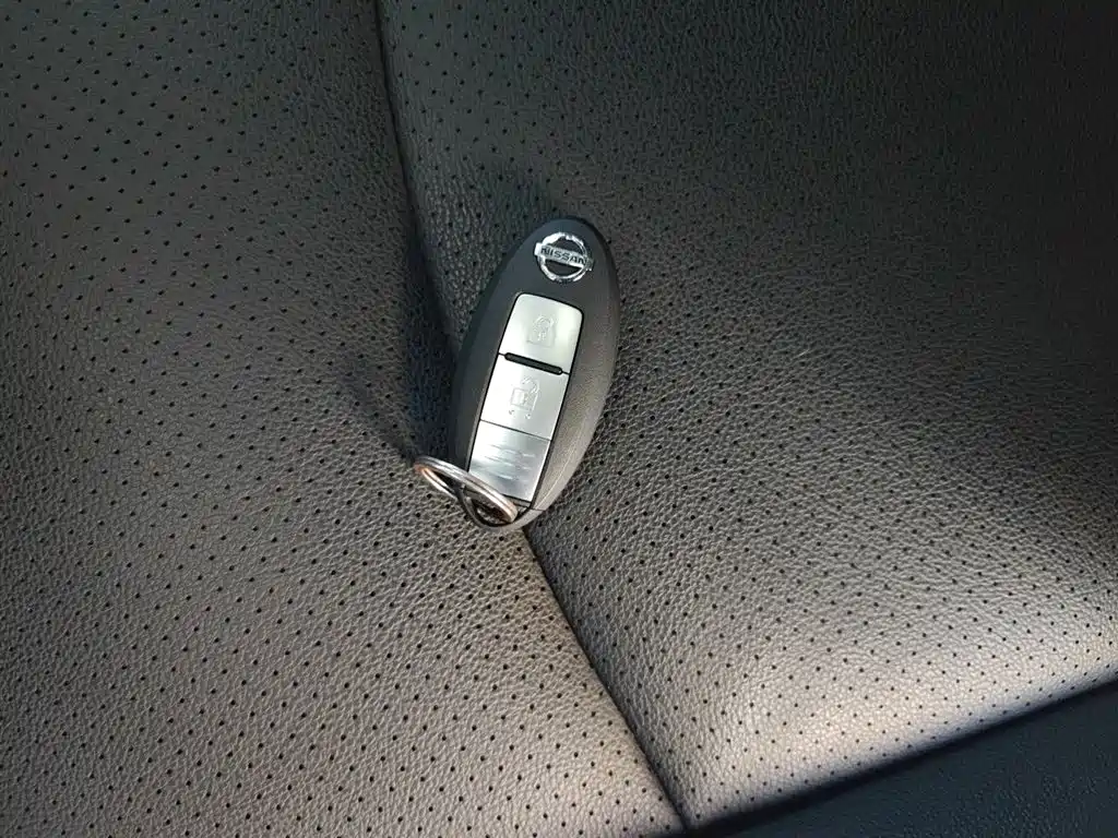 Nissan Tiida 2023 2024 1.6L CVT Smart Drive Edition