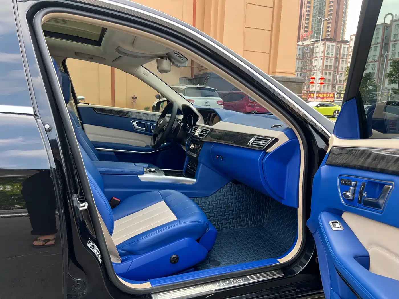 Mercedes-Benz E-Class 2015 Facelift E 260 L фото 11