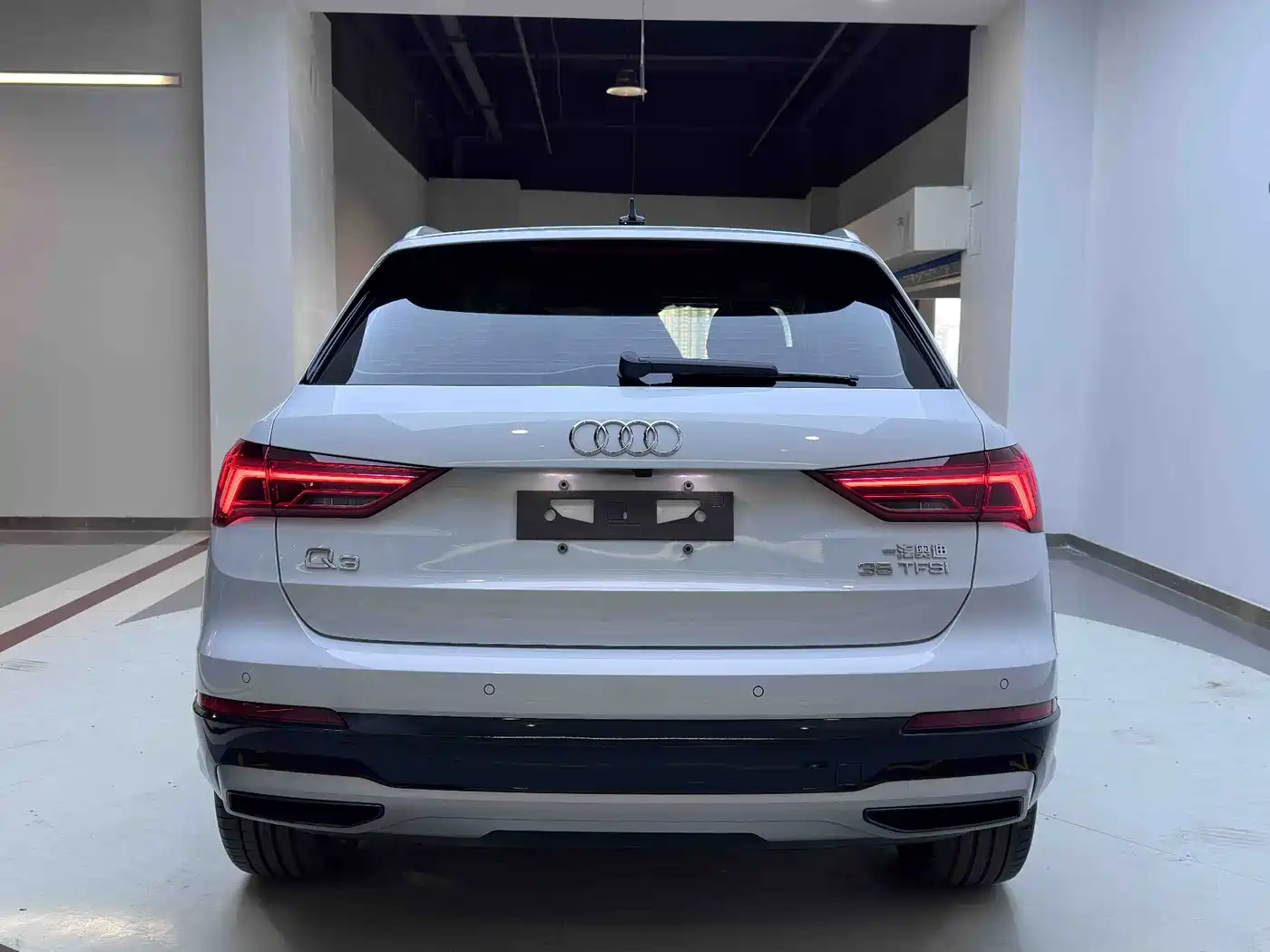 Audi Q3 2023 2023 35 TFSI Fashion Elegance (1.4T)