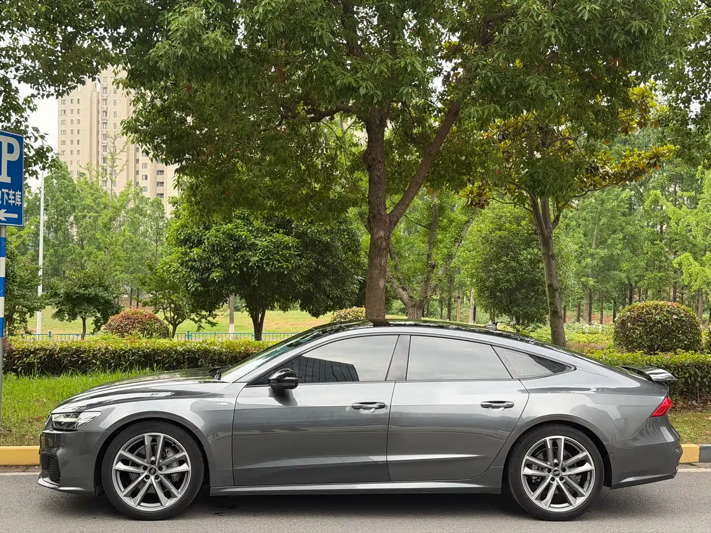 Audi A7 2024 45 TFSI Premium Selection фото 3
