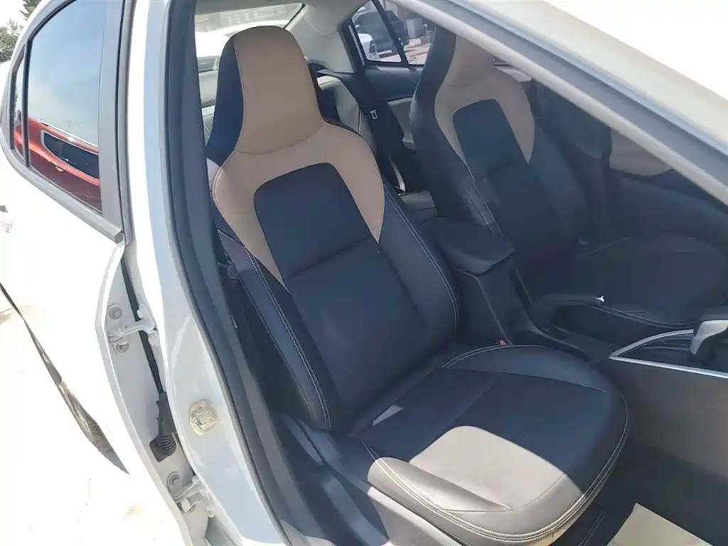 Chevrolet Cavalier 2020 Redline 325T Auto Shining Edition China VI фото 25