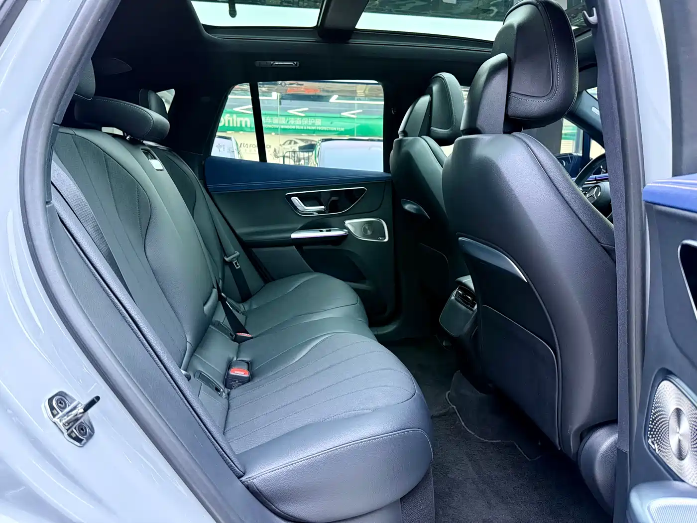 Mercedes-Benz EQE SUV 2023 350 4MATIC Luxury Edition фото 13