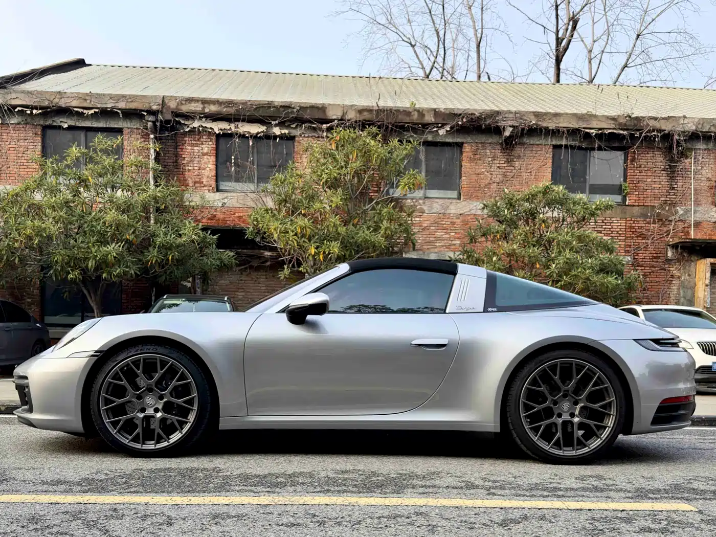 Porsche 911 2023 Targa 4 3.0T фото 16
