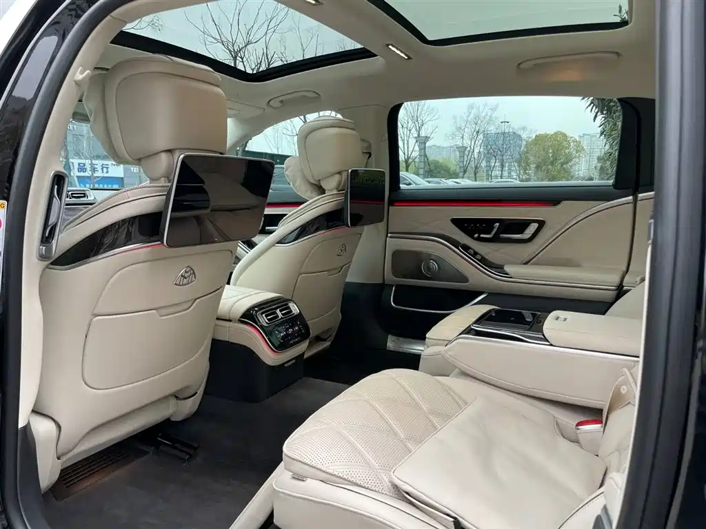 Mercedes-Benz Maybach S-Class 2025 Model S 480 4MATIC фото 13