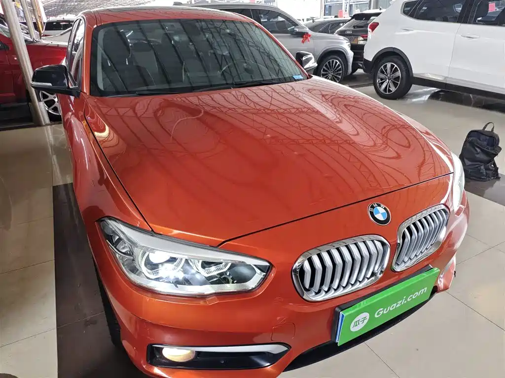 BMW 1 Series (Import) 2015 118i Urban Design Package фото 22