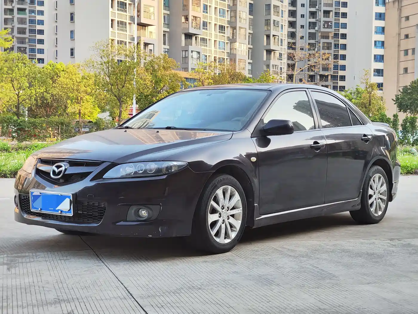 Photo 1 - Mazda 6
