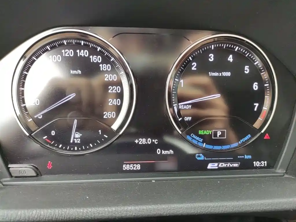 BMW X1 New Energy 2019 xDrive25Le Range Upgrade Edition фото 4