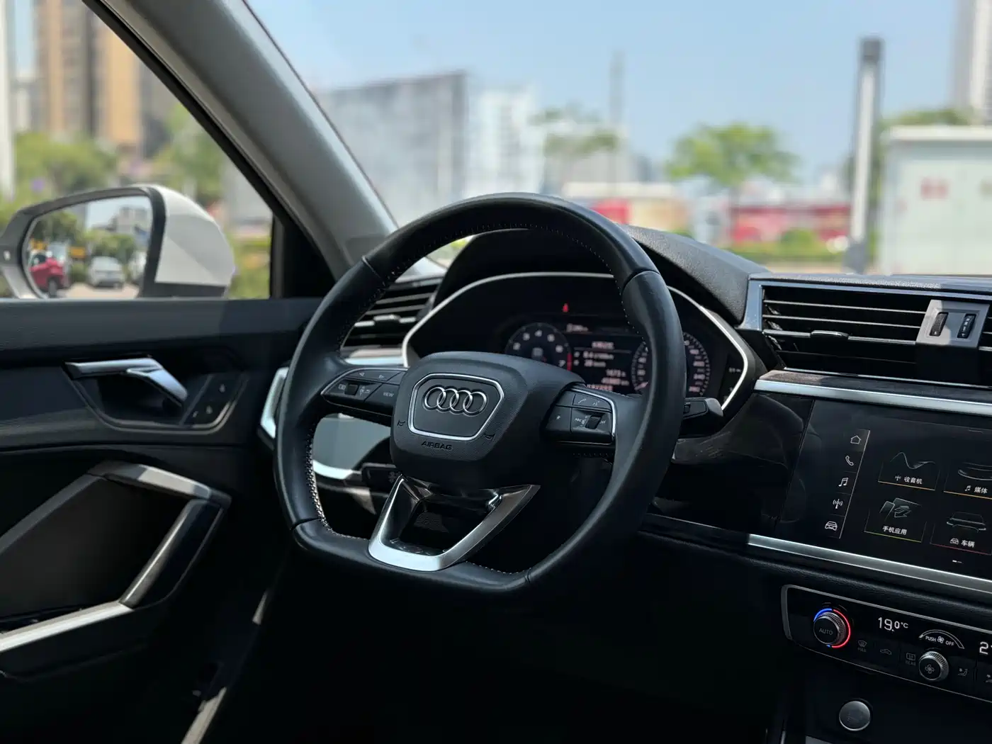 Audi Q3 2019 35 TFSI Fashion Sport фото 26