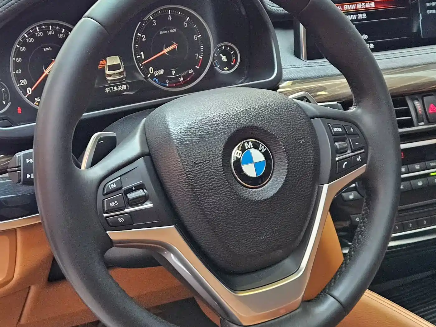BMW X6 2017 xDrive35i Luxury фото 4