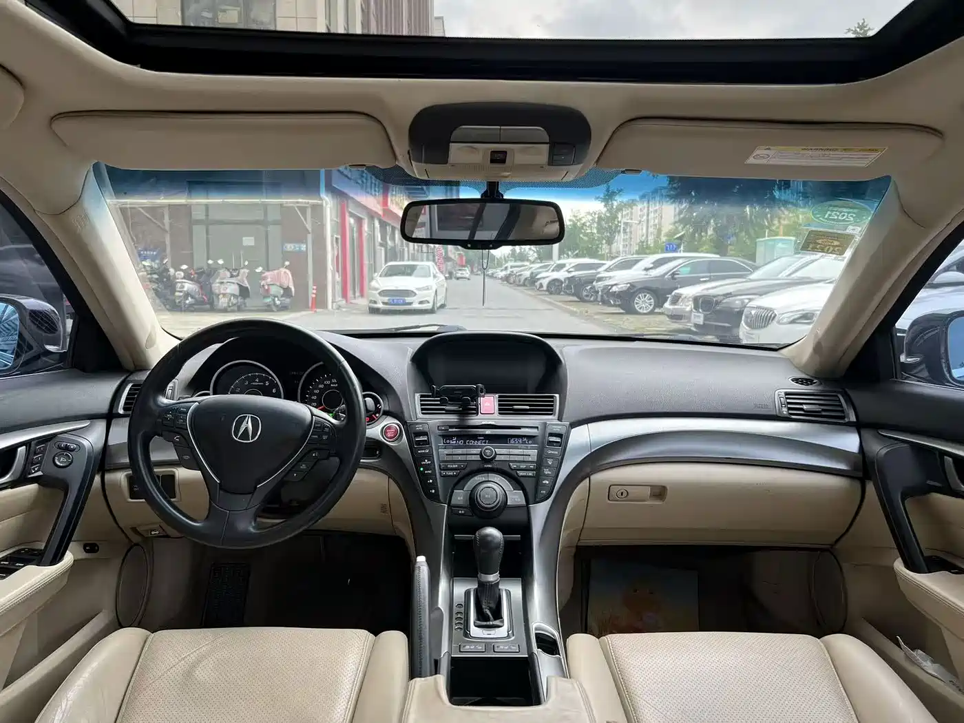 Фото 7 - Acura TL