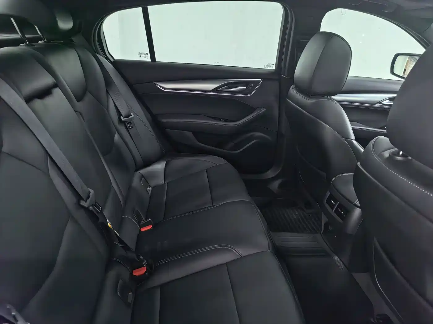 Cadillac CT5 2022 28T Fashion Edition фото 9