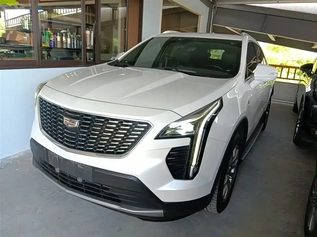 Cadillac XT4 2020 28T FWD Leading Trim