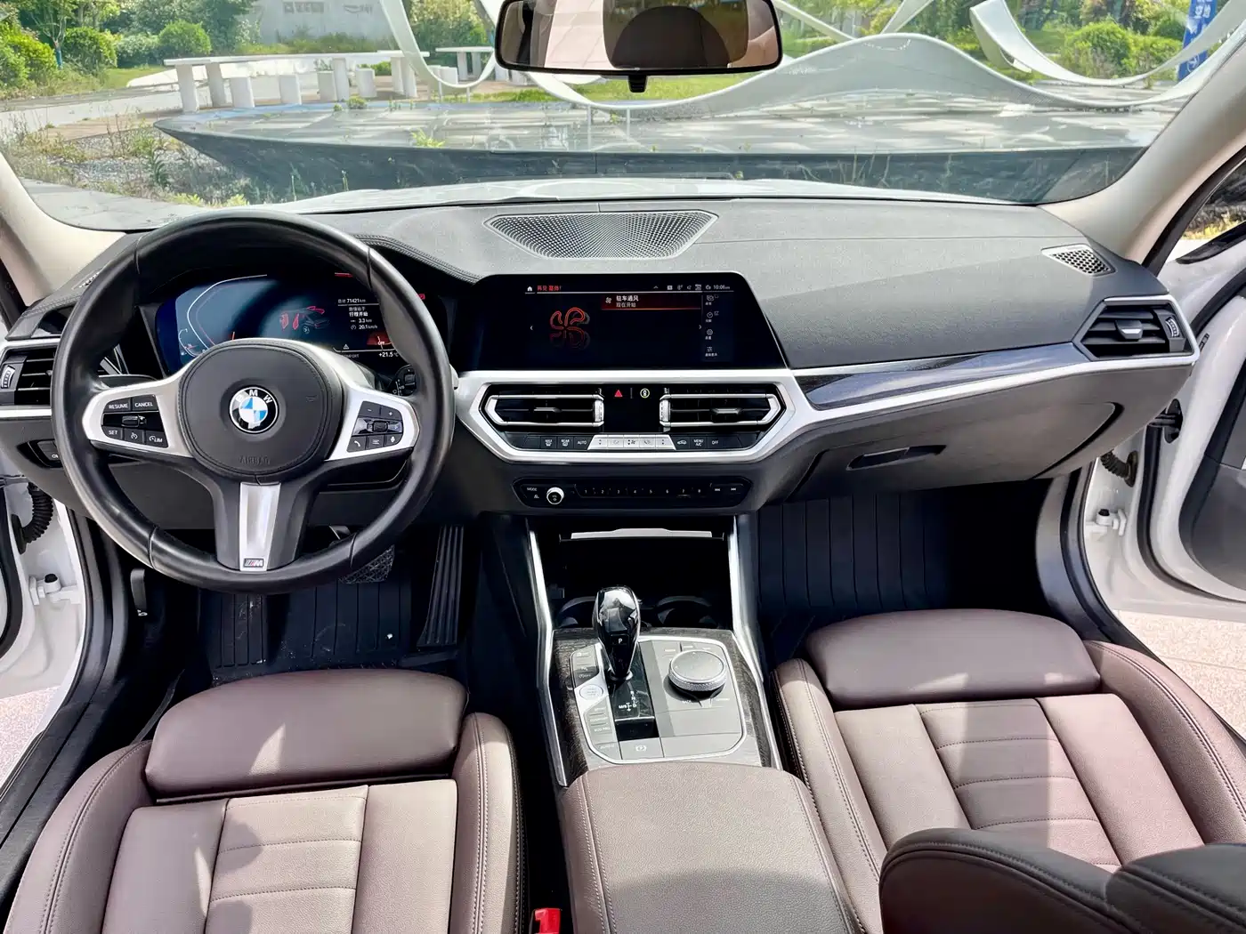 BMW 3 Series 2021 325Li M Sport Package фото 11