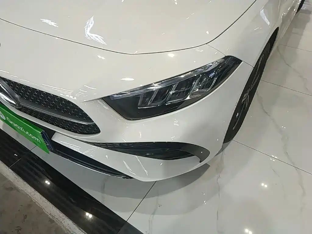 Mercedes-Benz A-Class 2024 2024 Facelift A 200 L Fashion