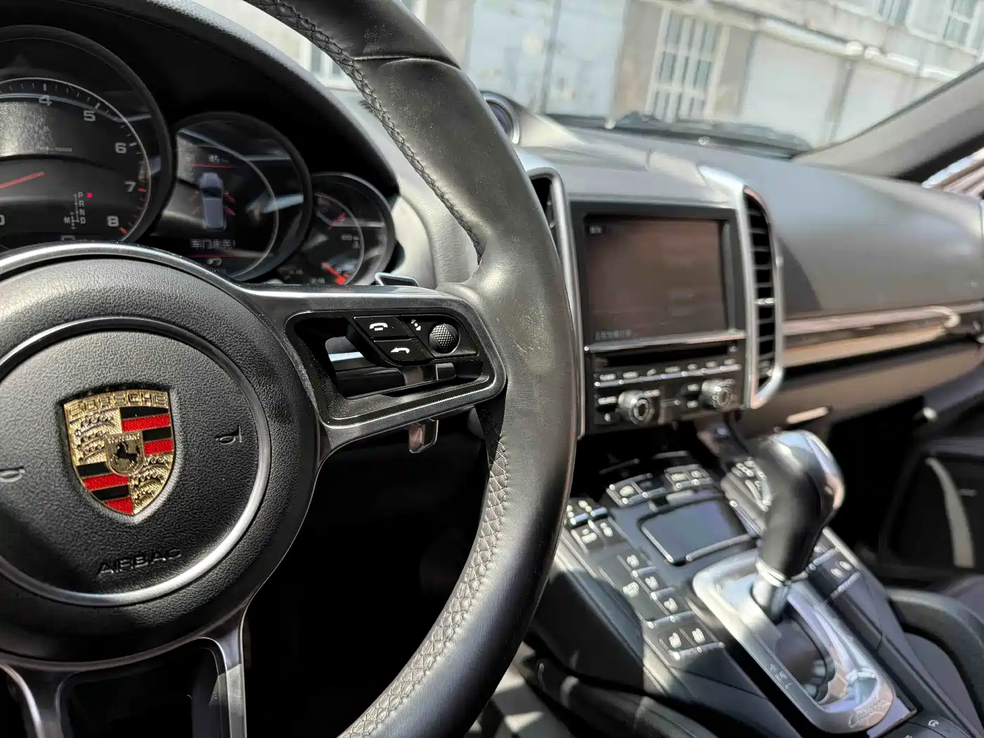 Porsche Cayenne 2015 Cayenne 3.0T фото 9