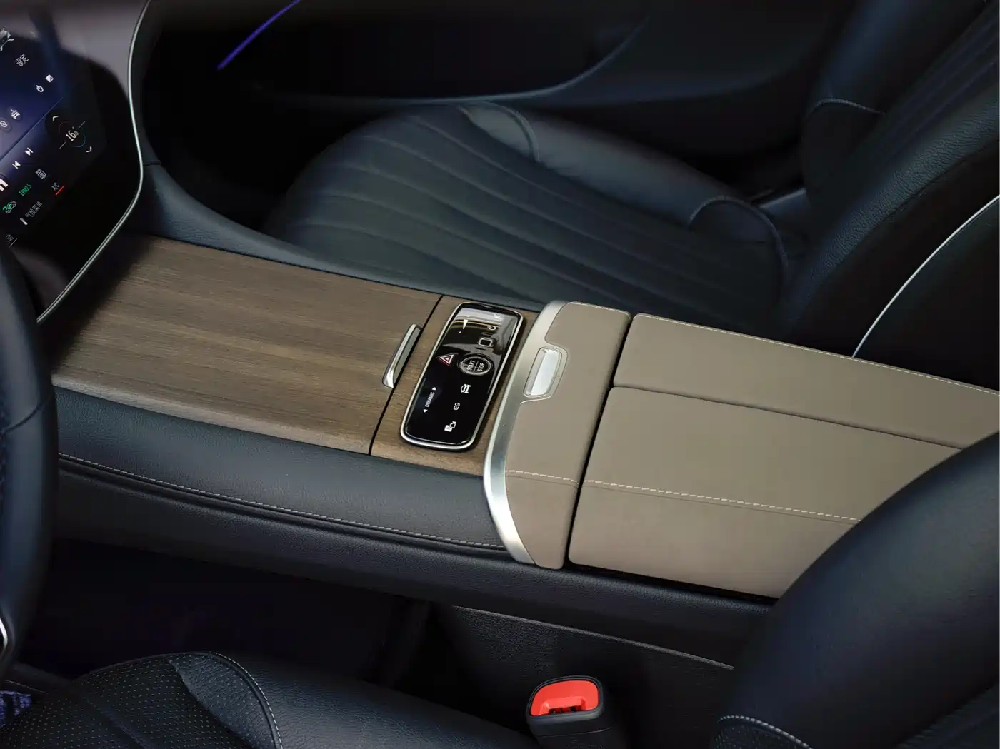 Mercedes-Benz EQS 2023 450+ Pioneer Edition фото 10