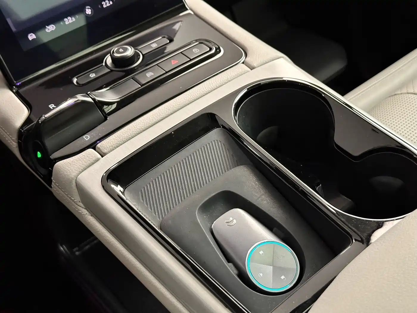 NIO ES8 2019 2018 355KM Standard 6-Seater