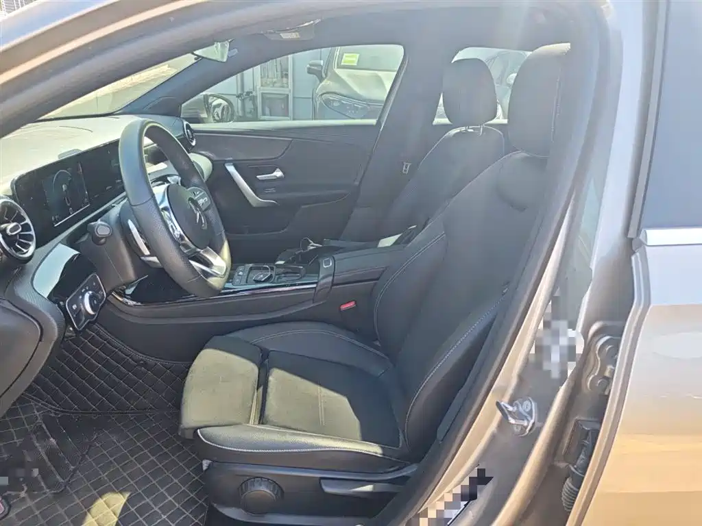 Mercedes-Benz A-Class 2020 A 180 L фото 22