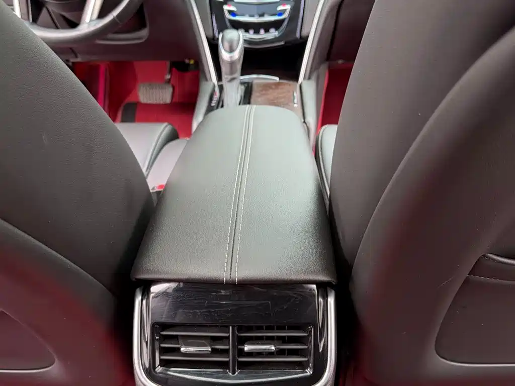 Cadillac XTS 2018 28T Elite фото 17