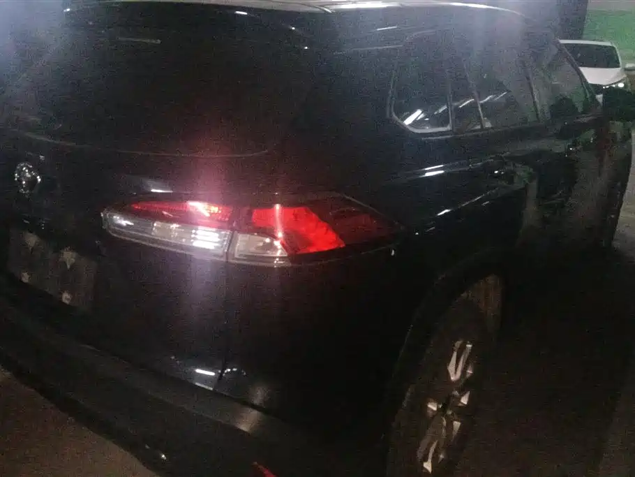 Toyota Corolla Cross 2024 2.0L Elite Edition фото 3