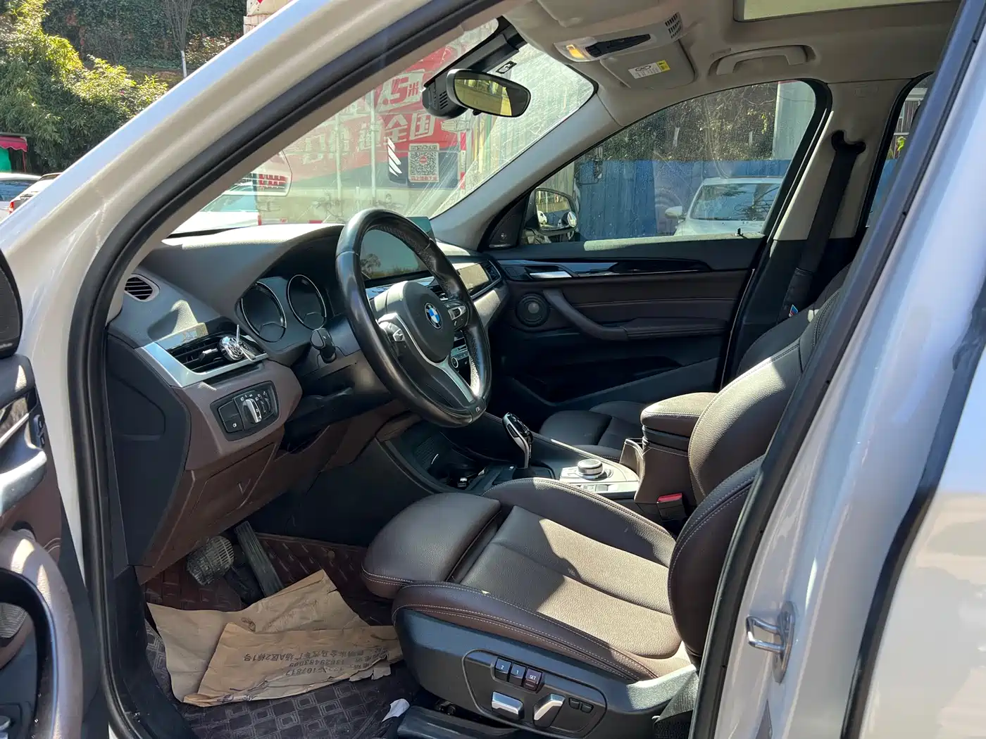 BMW X1 2021 sDrive25Li Leading фото 4