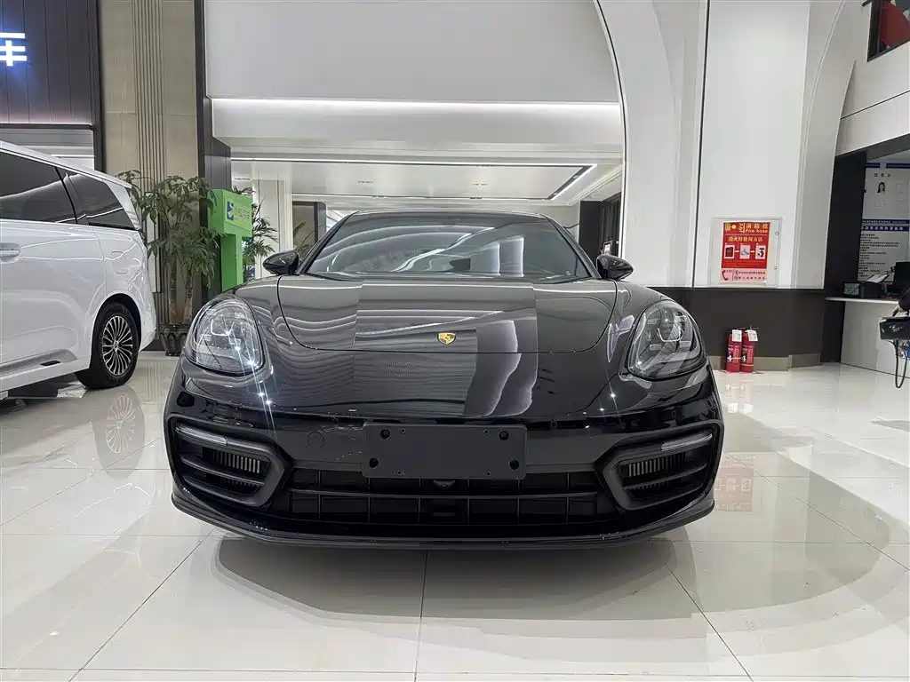 Porsche Panamera 2023 Facelift Panamera 2.9T Platinum Edition фото 2