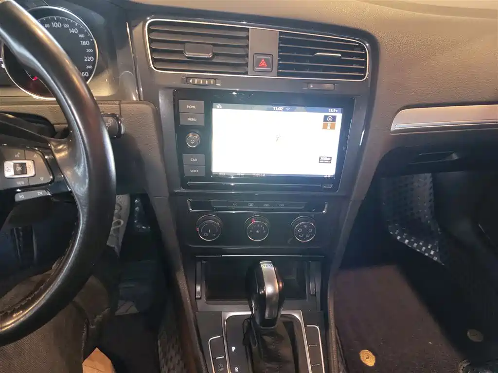 Volkswagen Golf 2019 280TSI DSG Comfort China VI фото 13